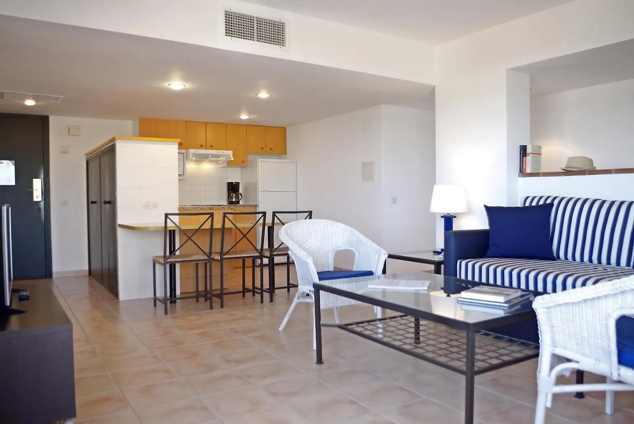 Apartaments Beach & Golf Resort بالس