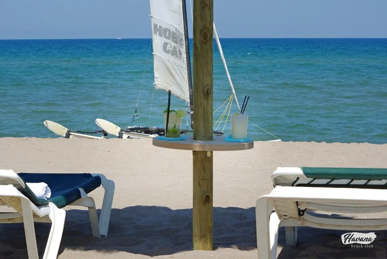 アパート Apartaments Beach & Golf Resort パルス